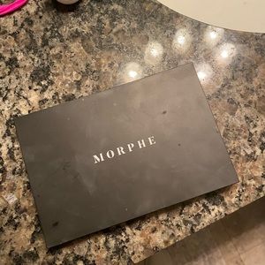 Morphe Eye Shadow Pallet